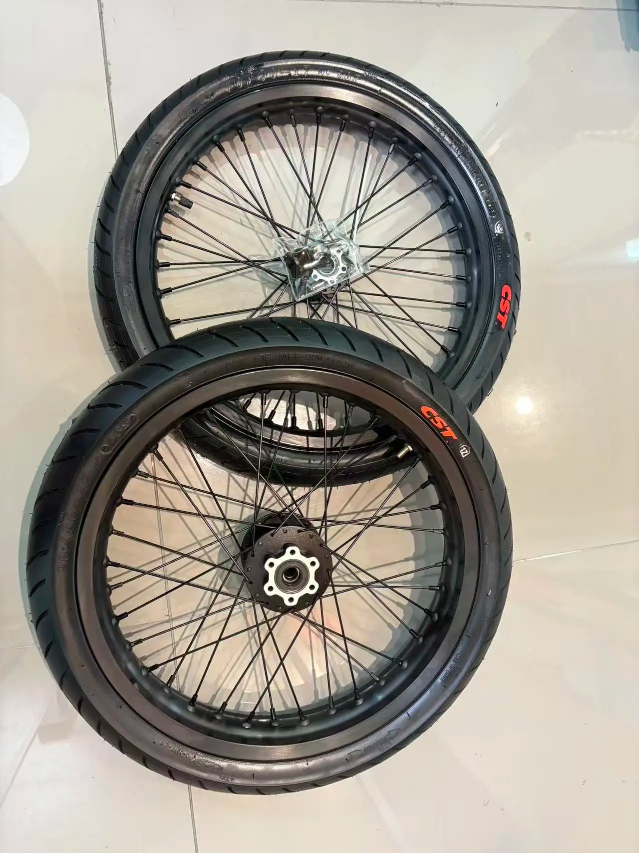 Surron Light Bee Supermoto Set BLACK 17 X 1.60" 17 X 2.15"